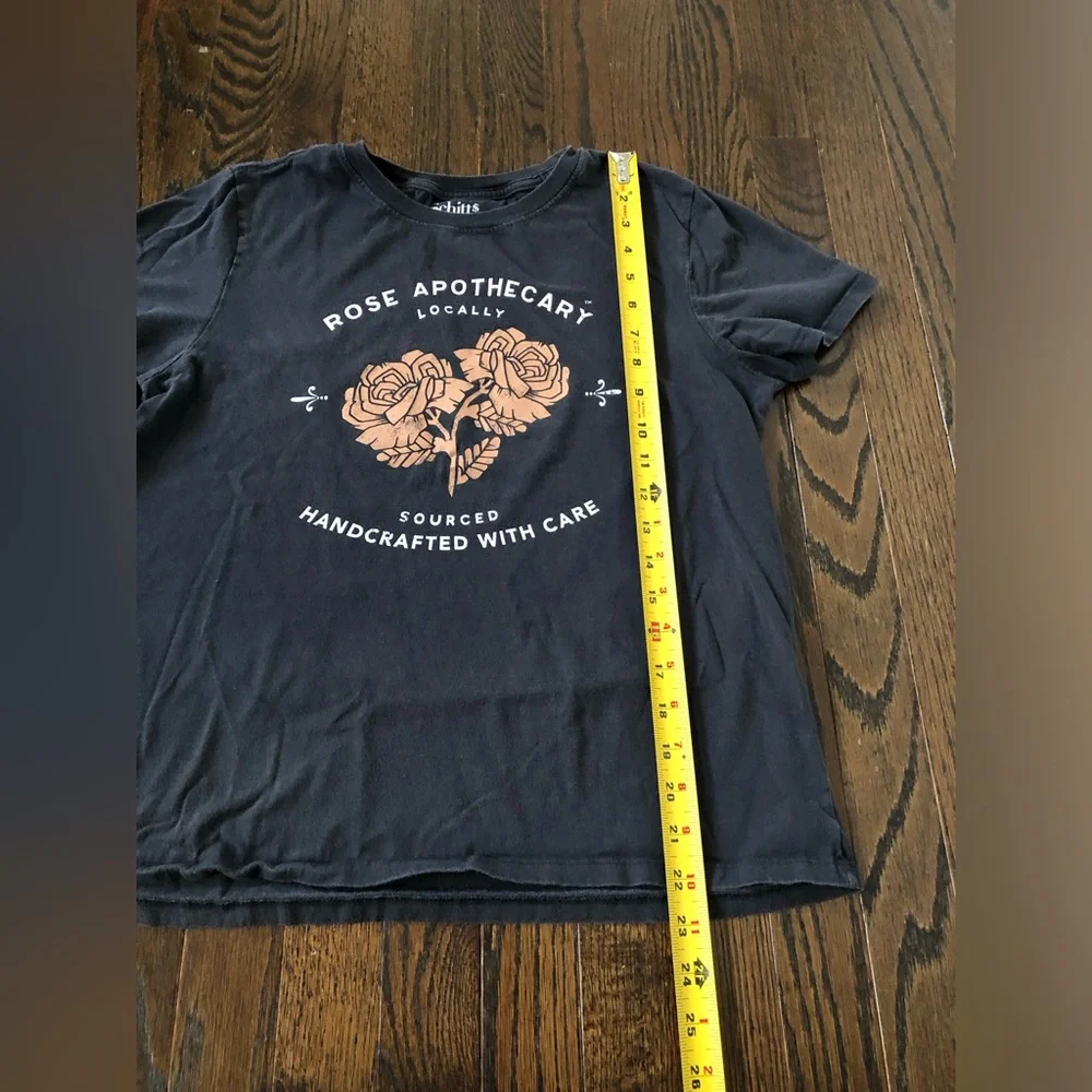 Schitt’s Creek Women’s M Dark Gray “Rose Apothecary” Store Logo Graphic T-Shirt - Picture 5 of 9
